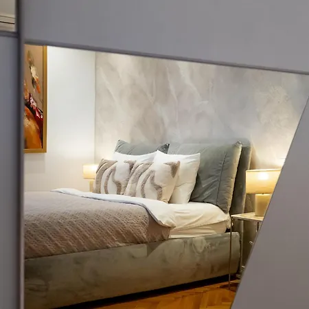 Apartment1 Апартаменти *