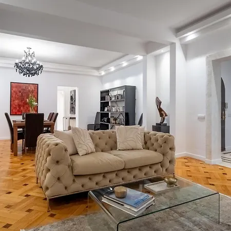 Apartment1 Апартаменти *