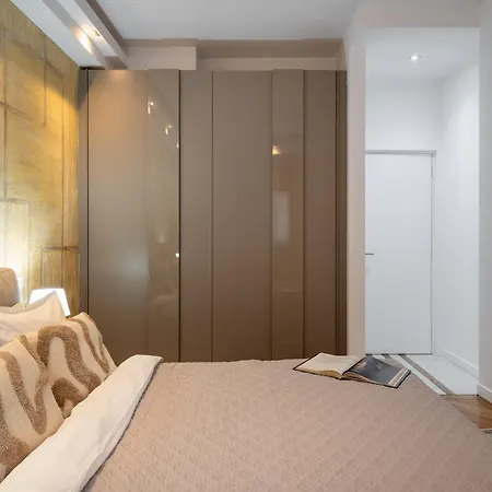 Apartment1 Бухарест