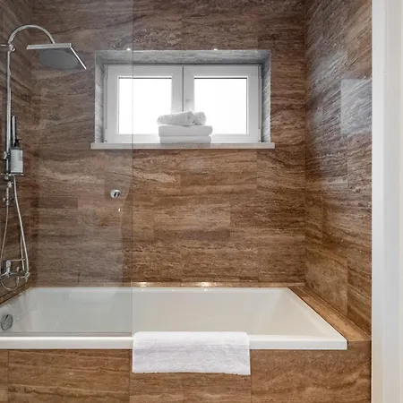 Apartment1 Бухарест