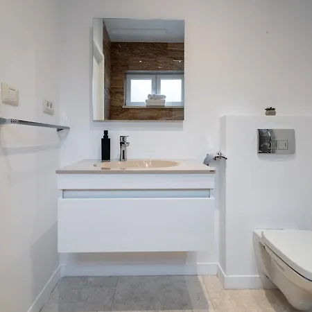 Apartment1 Bucureşti